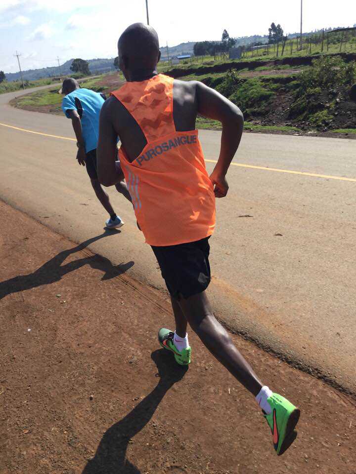 Should you train on hard or soft ground as a marathon runner?